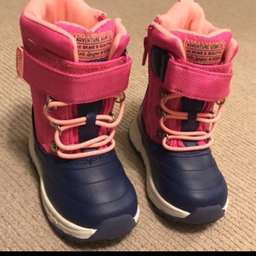 Carters snow boots